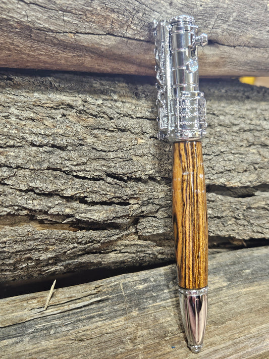 Locomotive Pen in Bocate Wood