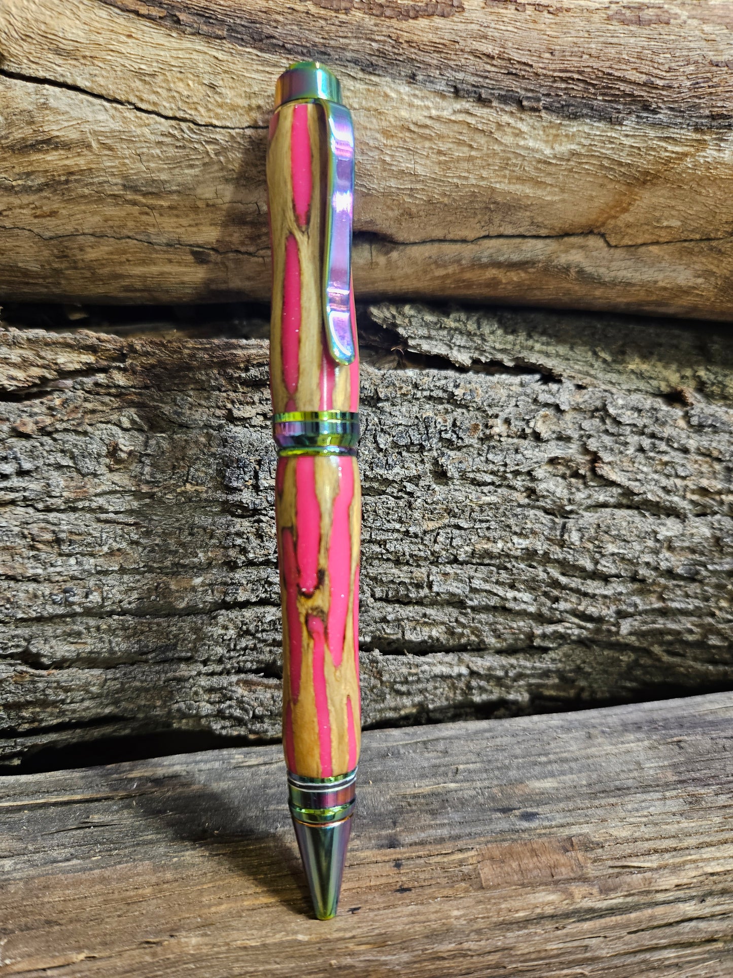 Cigar Type pen in 'Oil Slick' style with Pink Cholla body